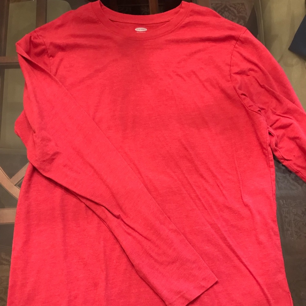 Long sleeve red Tee